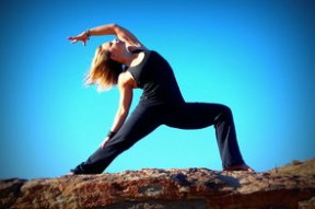 爱游戏 电竞-中国青少年篮球心理健康教育模式探索，青少年篮球教育行业分析