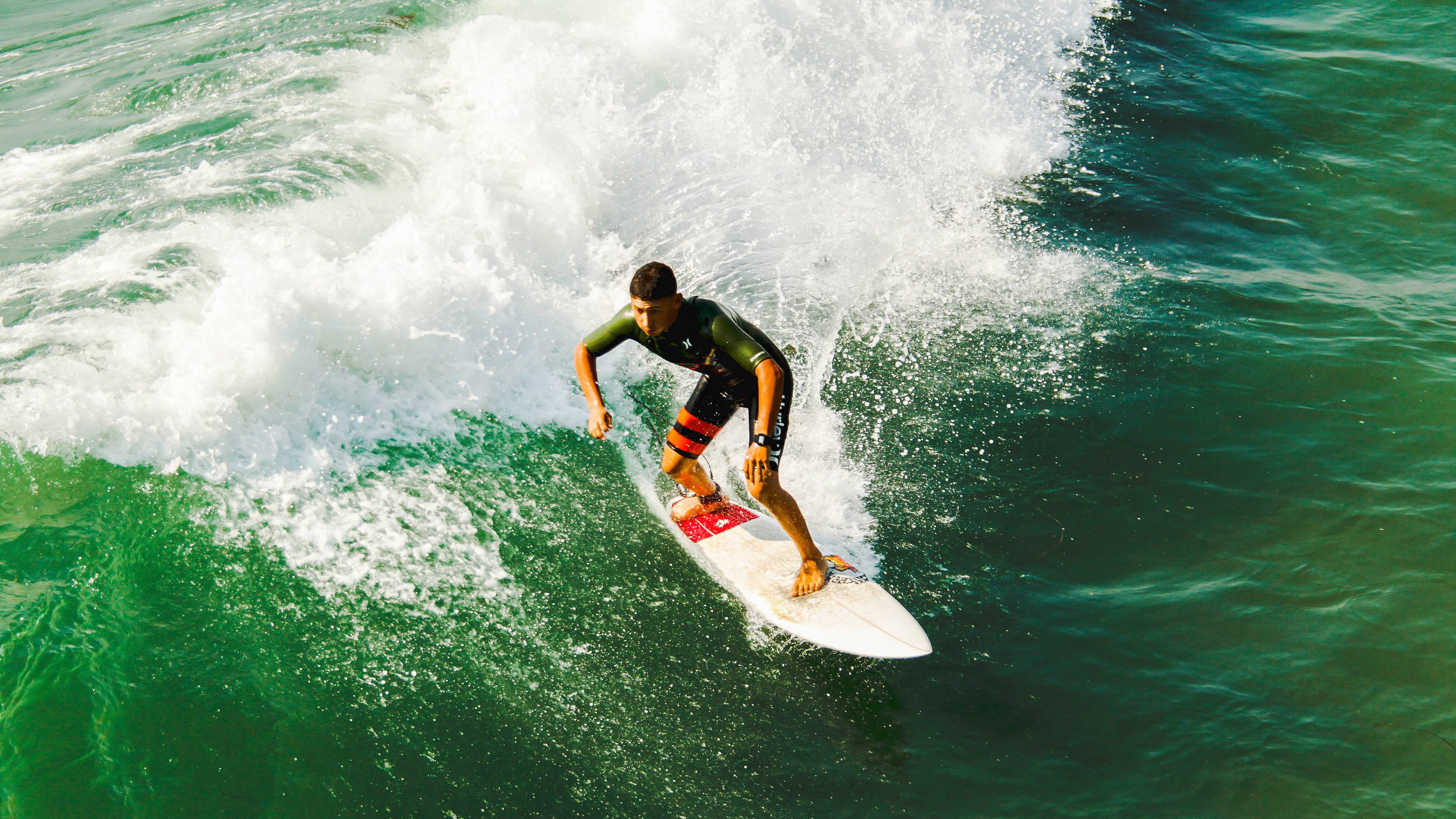 哈伦决赛展现强大爆发力和耐力,cf哈伦是哪里人